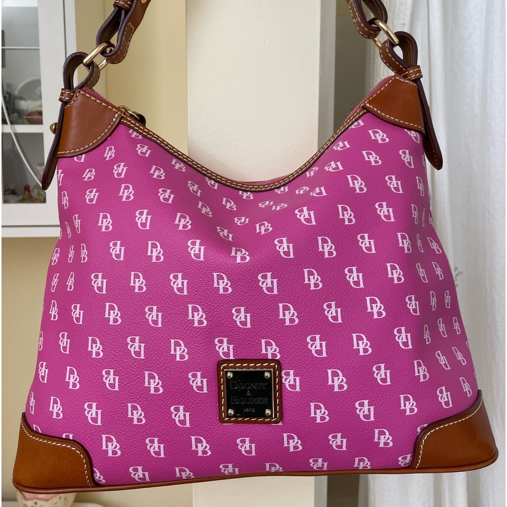 Dooney and Bourke Greta Shoulder Bag Beautiful Shade of Pink EUC